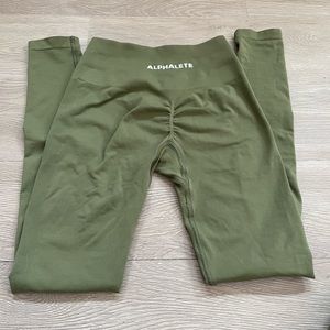 Alphalete amplify leggings xs. Like new condition, worn twice.